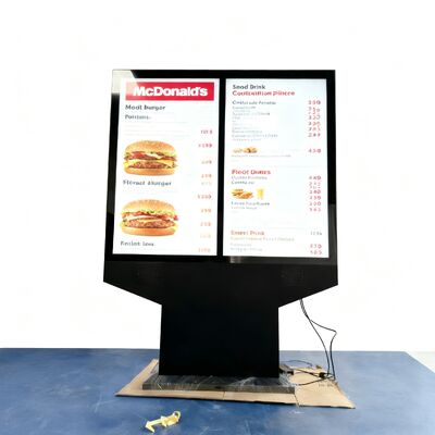 55インチアウトドアデジタルサイネージ 3000-4000 ニット 明るさ Adobe RGB 98% カラーとIP65 防水広告キオスク
